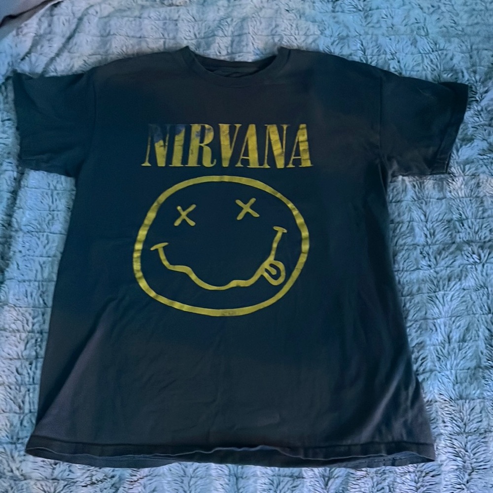Nirvana band tee